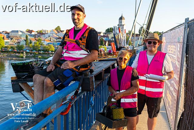 A-Fr_Foto Laudi_Donau in Flammen-11.jpg